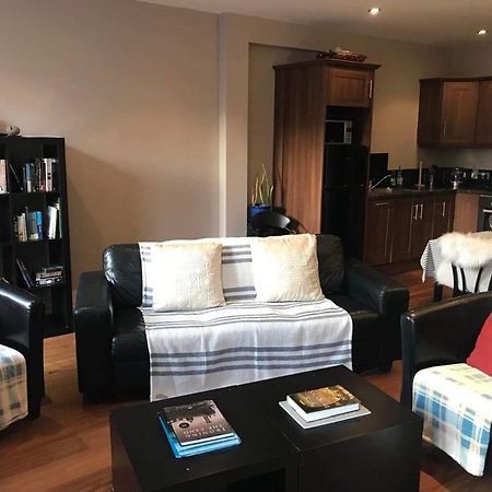 Centre Of Dingle Town - Luxury Holiday Apartment Exterior photo